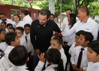 Honores al compromiso: Chiapas reconoce a sus estudiantes del Buen Vivir