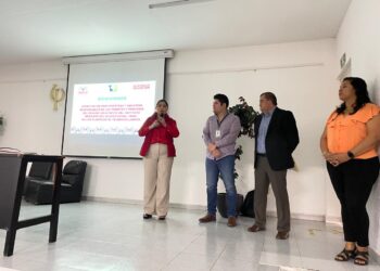 Lekil Kuxlejal en acción: docentes se capacitan para proteger a la comunidad estudiantil