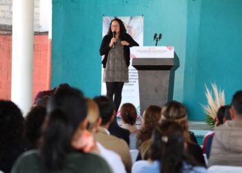 Más que cifras, personas: se impulsan reflexiones sobre el autismo en escuelas de Chiapas