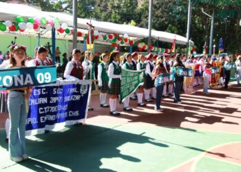 Bandera: compromiso, responsabilidad y amor por México desde la educación