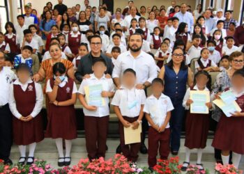 Becas “Artemio López”: apoyo que fortalece el futuro educativo de niñas, niños y adolescentes