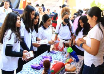 Jornada Nacional por la Paz y Contra la Adicciones: Maratones por la Lectura, Día de la Cero Discriminación.