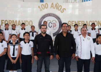 Nueva era tecnológica arrancara en la Escuela Camilo Pintado: Roger Mandujano