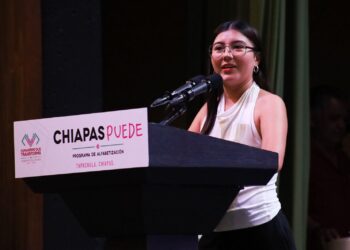 De nieta a maestra: aprender juntos, sanar historias