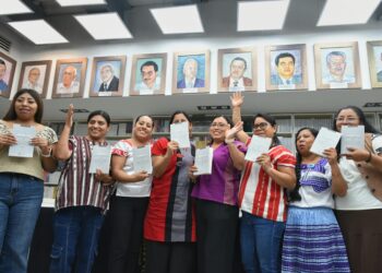 Presentan “Canto y memoria de la palabra viva, poesía escrita por mujeres de Chiapas”