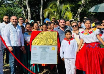 Secretaría de Educación fortalece la cobertura escolar en la Selva Lacandona con la entrega de CCT