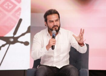 Alfabetizar, la labor más noble de esta Nueva ERA: Roy Mandujano